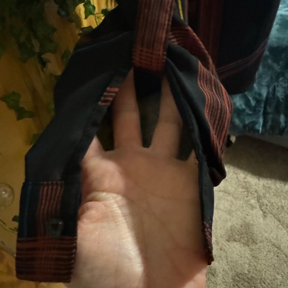 Fun pattern button up blouse - Picture 3 of 7